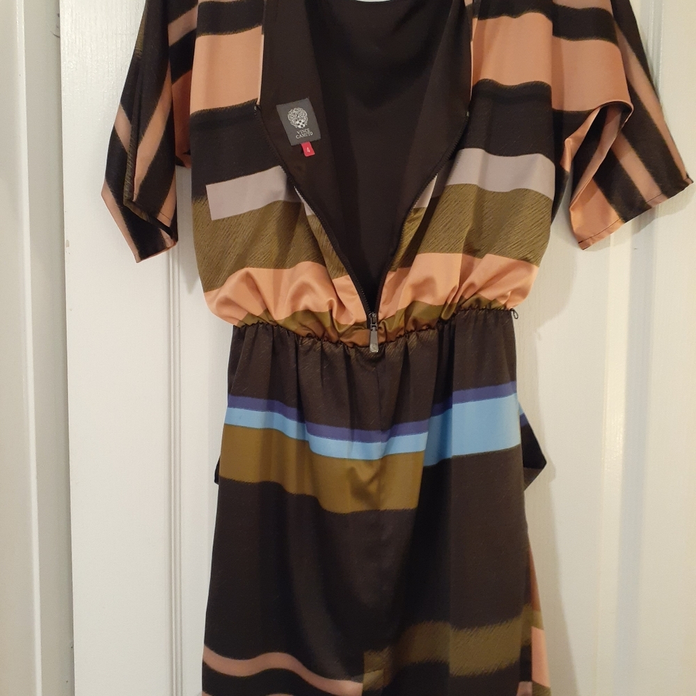 Dress - Picture 3 of 4